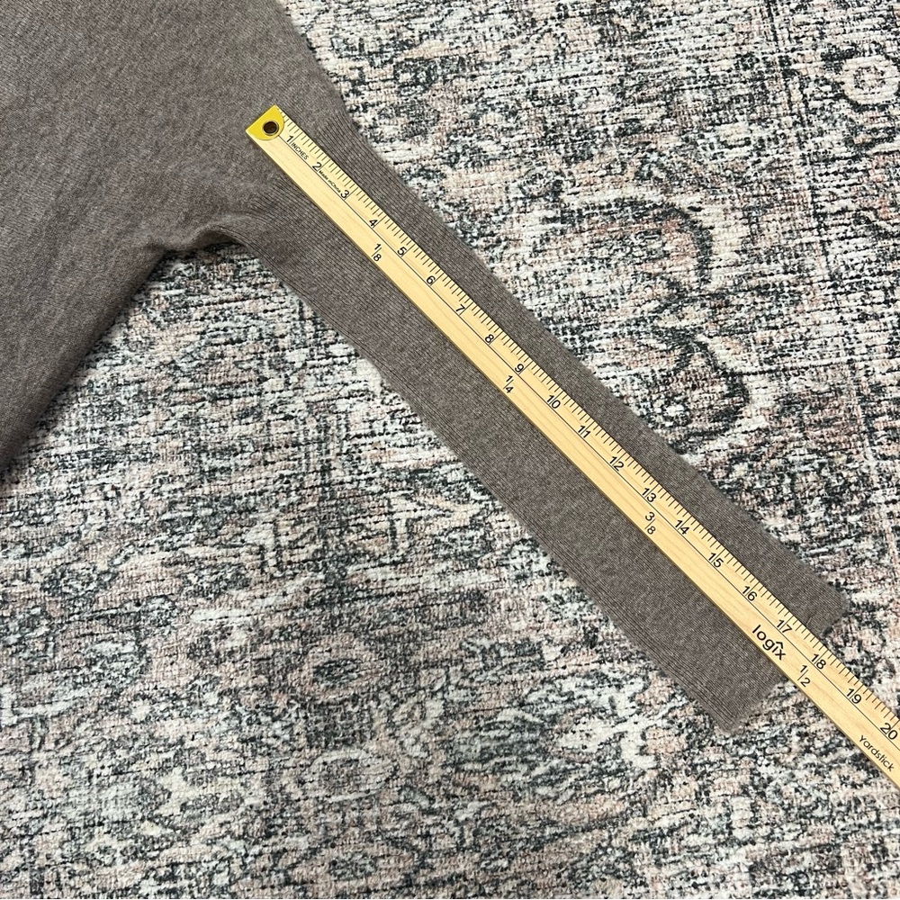Garnet Hill Cashmere Wool Blend Oversized Turtleneck Sweater Light Mocha L - Picture 13 of 14
